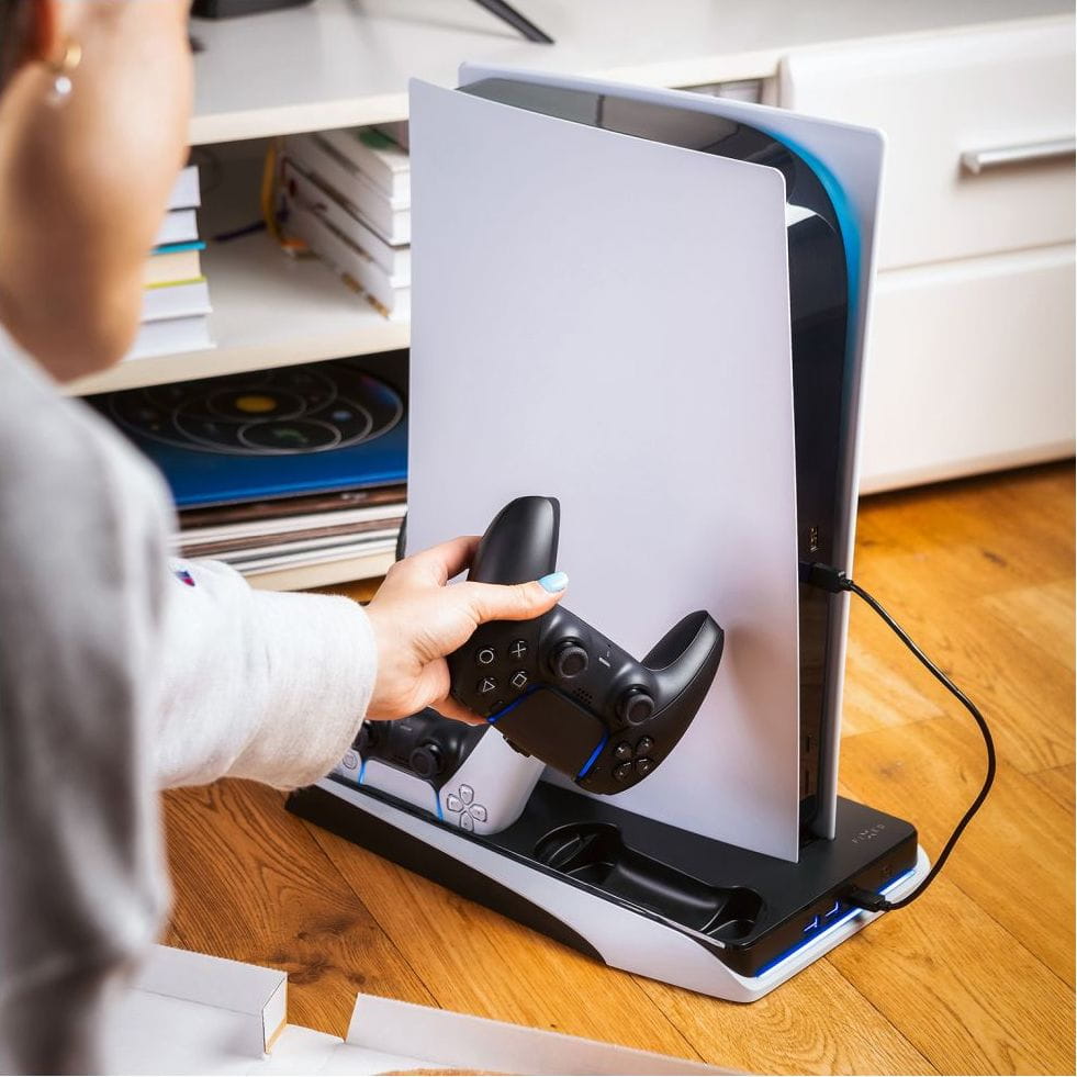 Multifunktionale Ladestation mit Kühlfunktion für PlayStation 5, Fixed Multifunctional Stand Station, Schwarz und Weiß