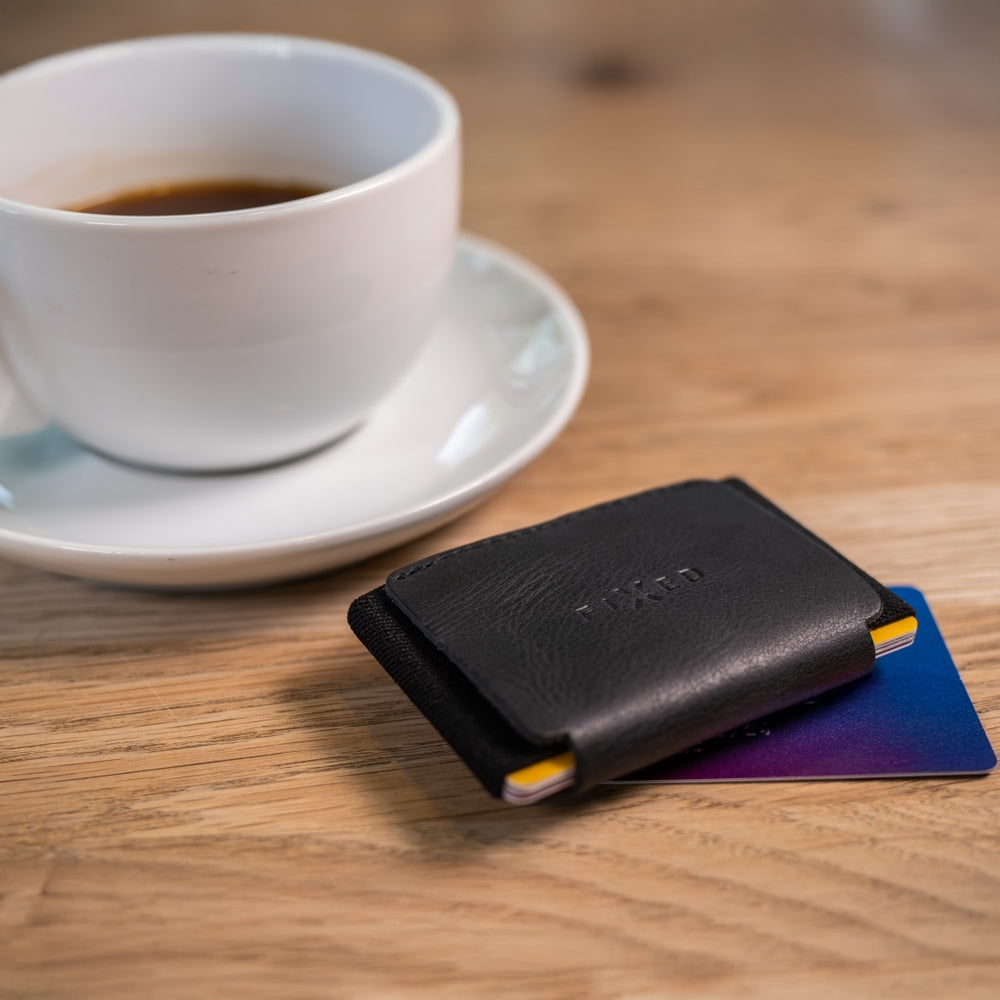 Kartenetui aus Echtleder für Karten und Geldscheine, Fixed Tiny Wallet, Schwarz
