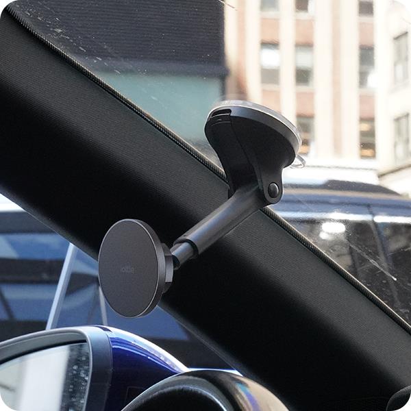 Magnetische Autohalterung für Windschutzscheibe / Armaturenbrett, iOttie iTap 3, für MagSafe, Schwarz