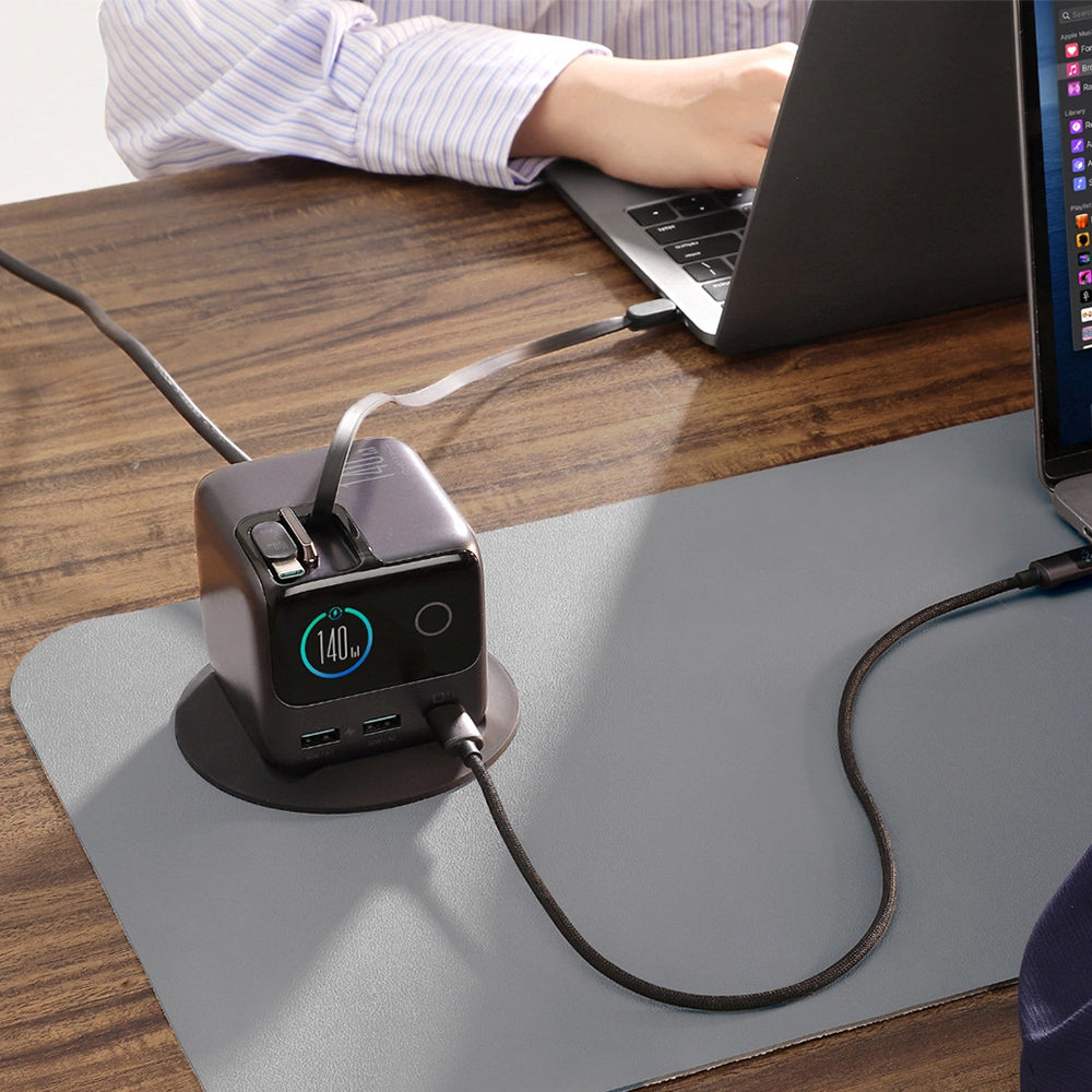 Ladestation GaN mit 140W, 3x USB-C PD 3.1 und 2x USB-A QC 3.0, JoyRoom Podix JR-TRD01, mit LCD-Display, Grau