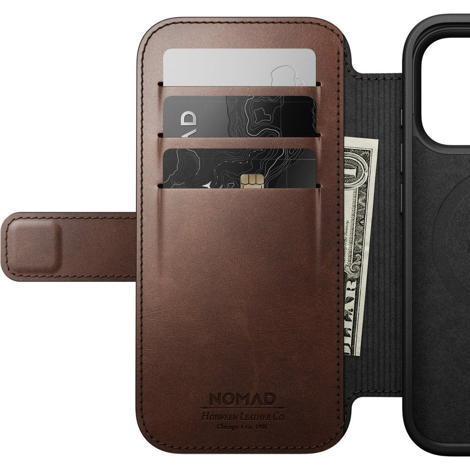 Handyhülle mit Klappe für iPhone 18 Pro / 17 Pro, Nomad Modern Leather Folio Horween Series mit MagSafe, rustikales Braun (13/13)