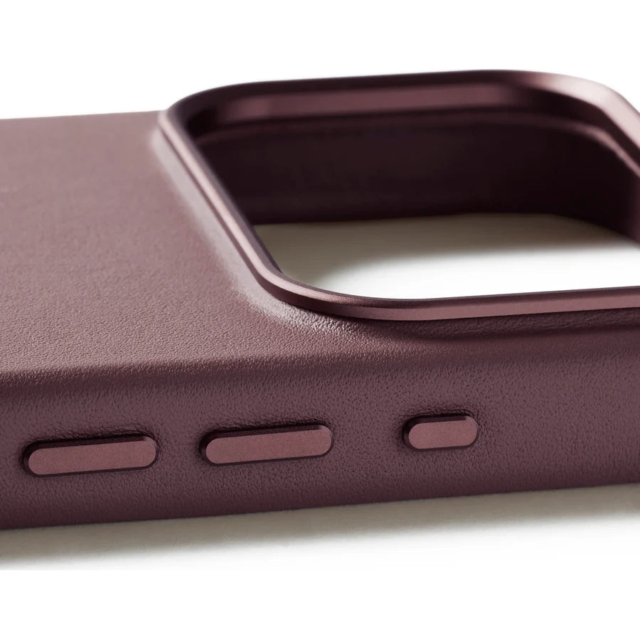 Handyhülle für iPhone 18 Pro / 17 Pro, Mujjo Full Leather Case für MagSafe, Kastanienbraun