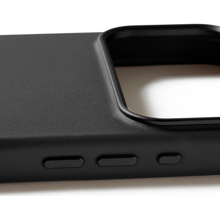 Handyhülle für iPhone 17 Pro Max, Mujjo Full Leather Case für MagSafe, Schwarz