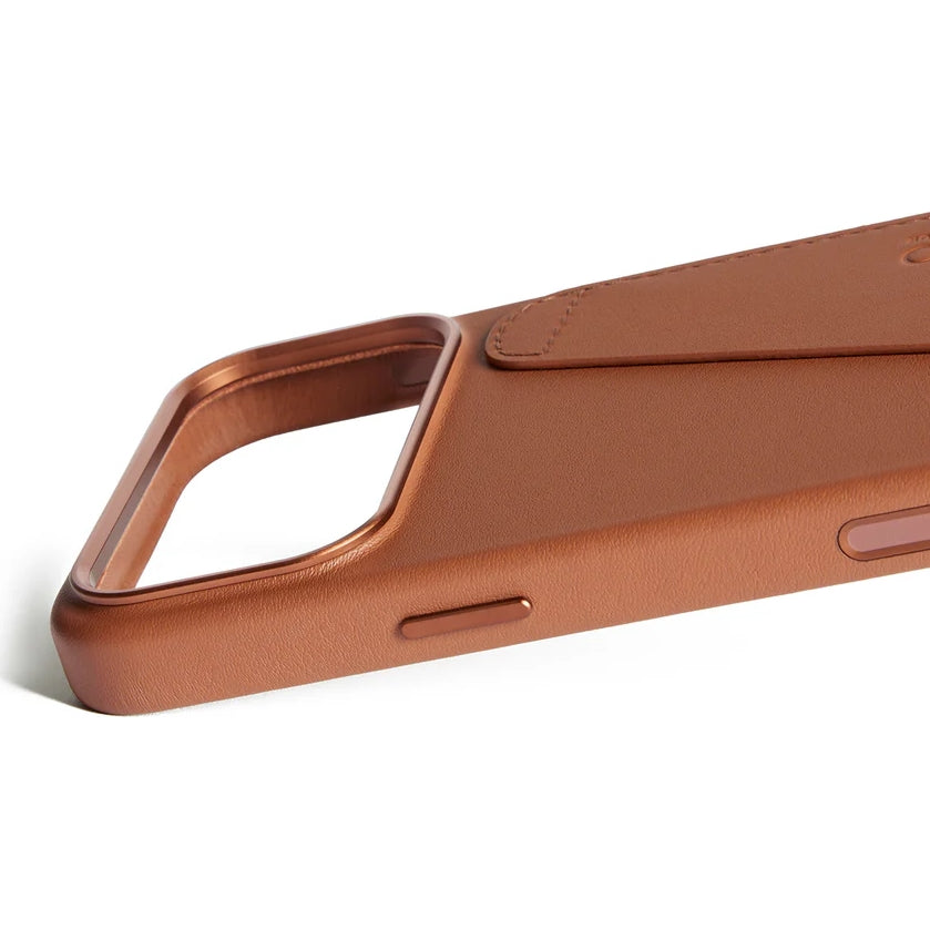Handyhülle für iPhone 17 Pro Max, Mujjo Full Leather Wallet Case MagSafe Braun