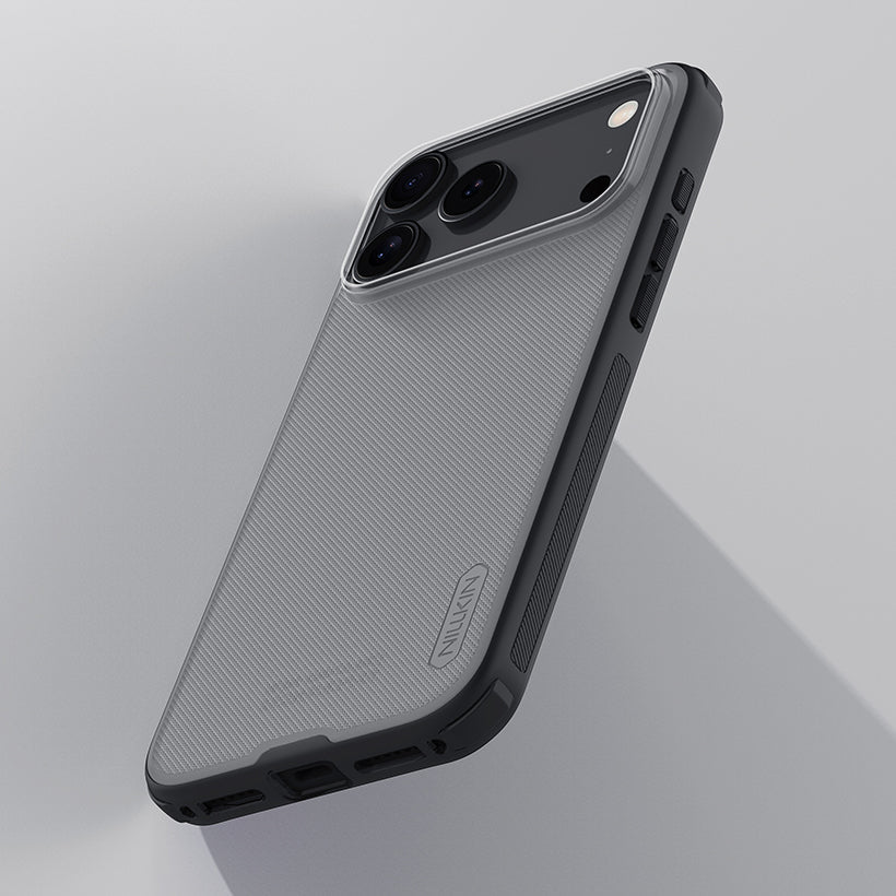 Handyhülle für iPhone 17 Pro Max, Nillkin Frosted Shield Pro, Transparent mit schwarzen Rahmen
