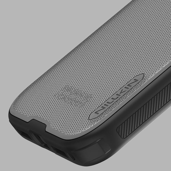 Handyhülle für iPhone 17 Pro Max, Nillkin Frosted Shield Pro, Transparent mit schwarzen Rahmen