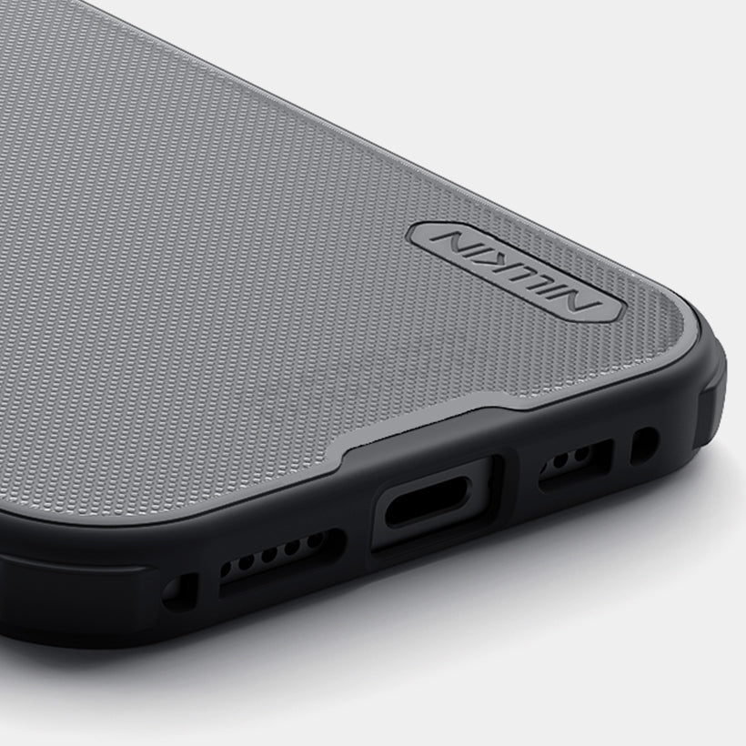 Handyhülle für iPhone 17, Nillkin Frosted Shield Pro, Durchscheinend-Schwarz