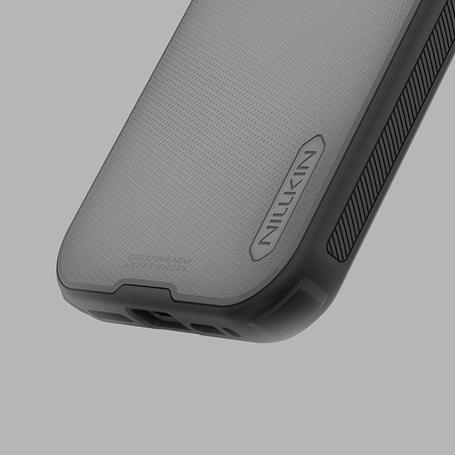 Handyhülle für iPhone 17, Nillkin Frosted Shield Pro, Durchscheinend-Schwarz