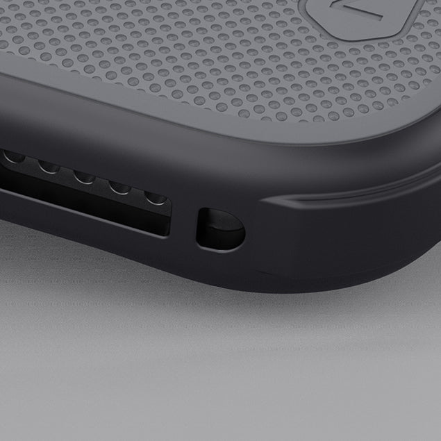 Handyhülle für iPhone 17 Pro, Nillkin Frosted Shield Pro, Durchscheinend-Schwarz