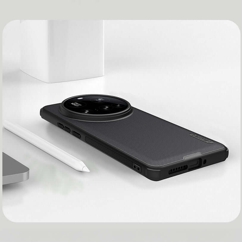 Handyhülle für Xiaomi 15 Ultra, Nillkin Frosted Shield Pro Magnetic mit MagSafe, Schwarz