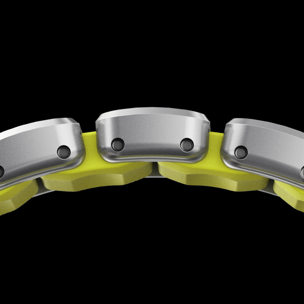 Armband für Apple Watch 49/46/45/44 mm, Nomad Stratos Band, Silber-Gelber Titan