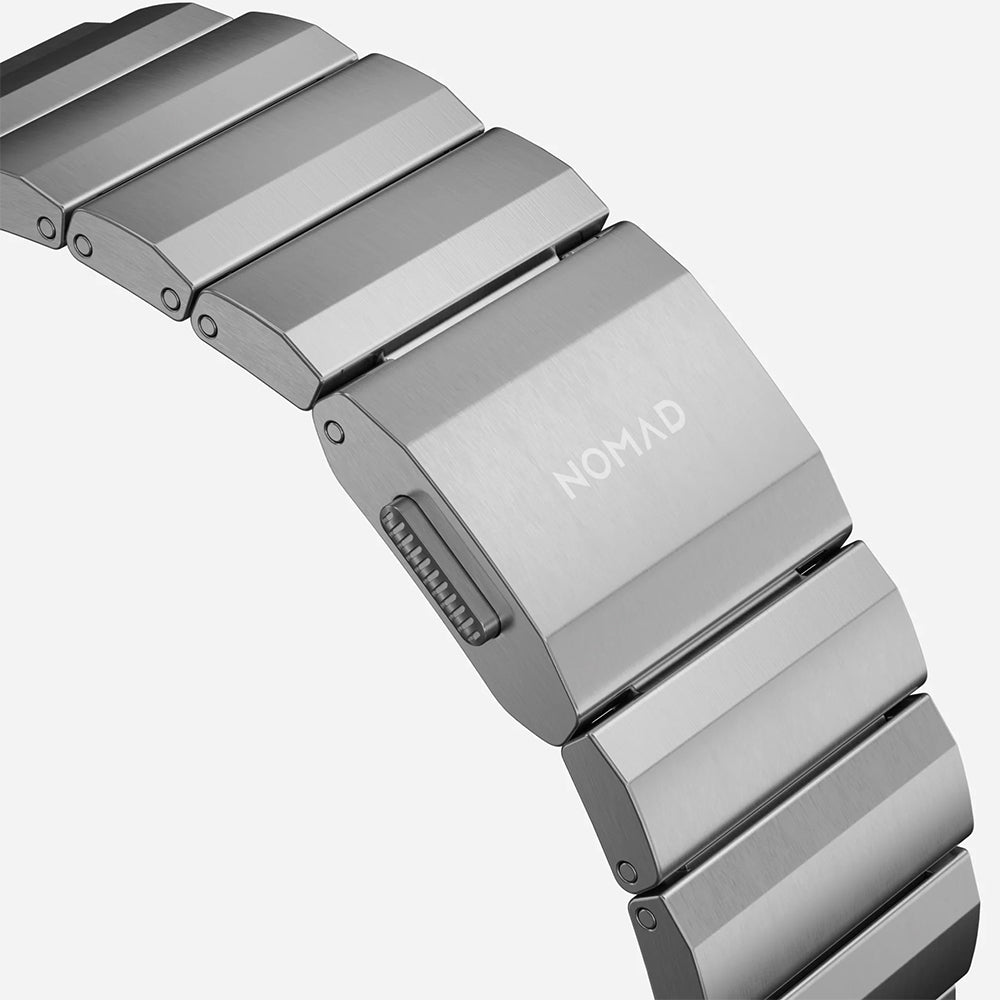 Armband für Apple Watch 49/46/45/44 mm, Nomad Titanium Band, Silbern