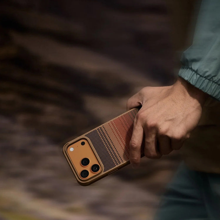 Aramid Handyhülle für iPhone 17 Pro Max, PITAKA Aramid ProGuard Case mit MagSafe, Braun-schwarz