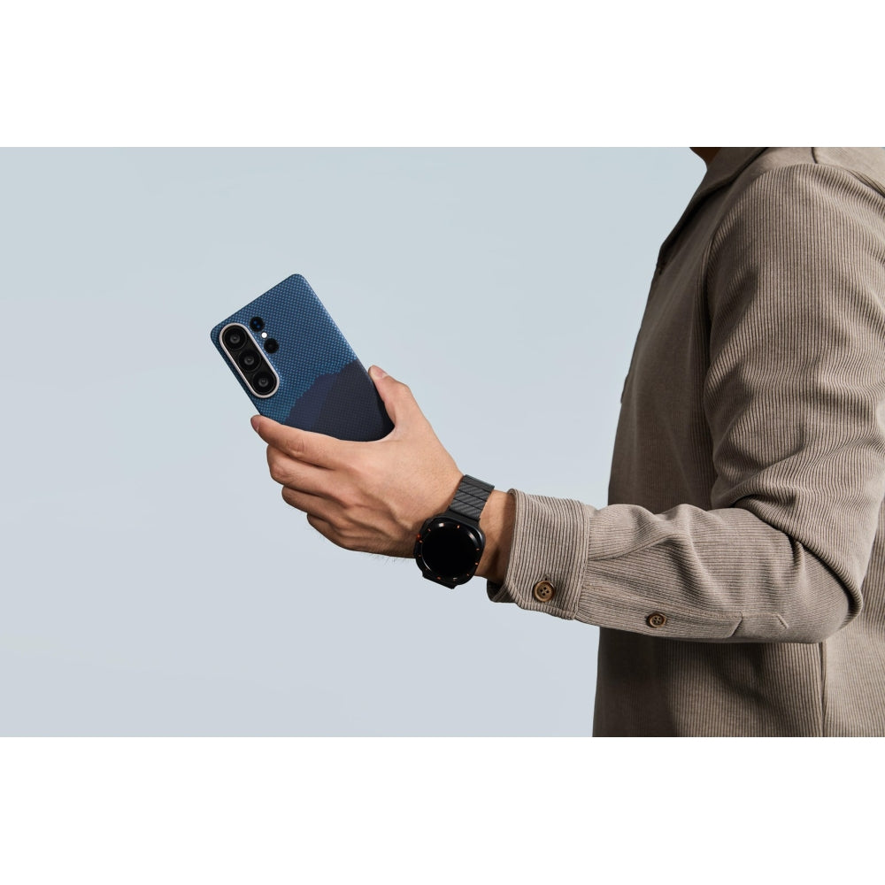 Aramid Handyhülle für Galaxy S26 Ultra, Pitaka Edge Case, mit programmierbaren Tasten Aaron Button, mit MagSafe, Blau und Schwarz