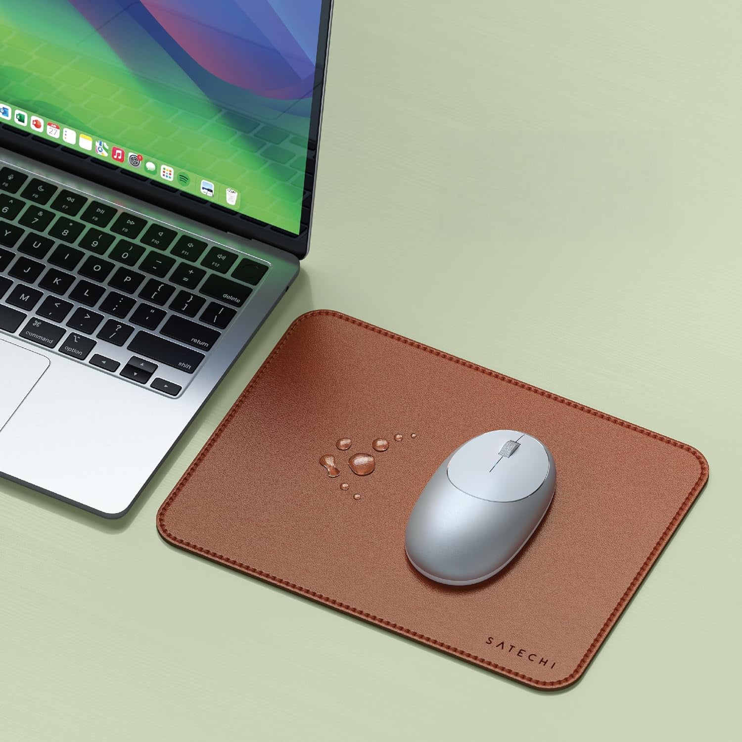 Mauspad aus veganem Leder für den Schreibtisch, Satechi Premium Mouse Pad, Braun