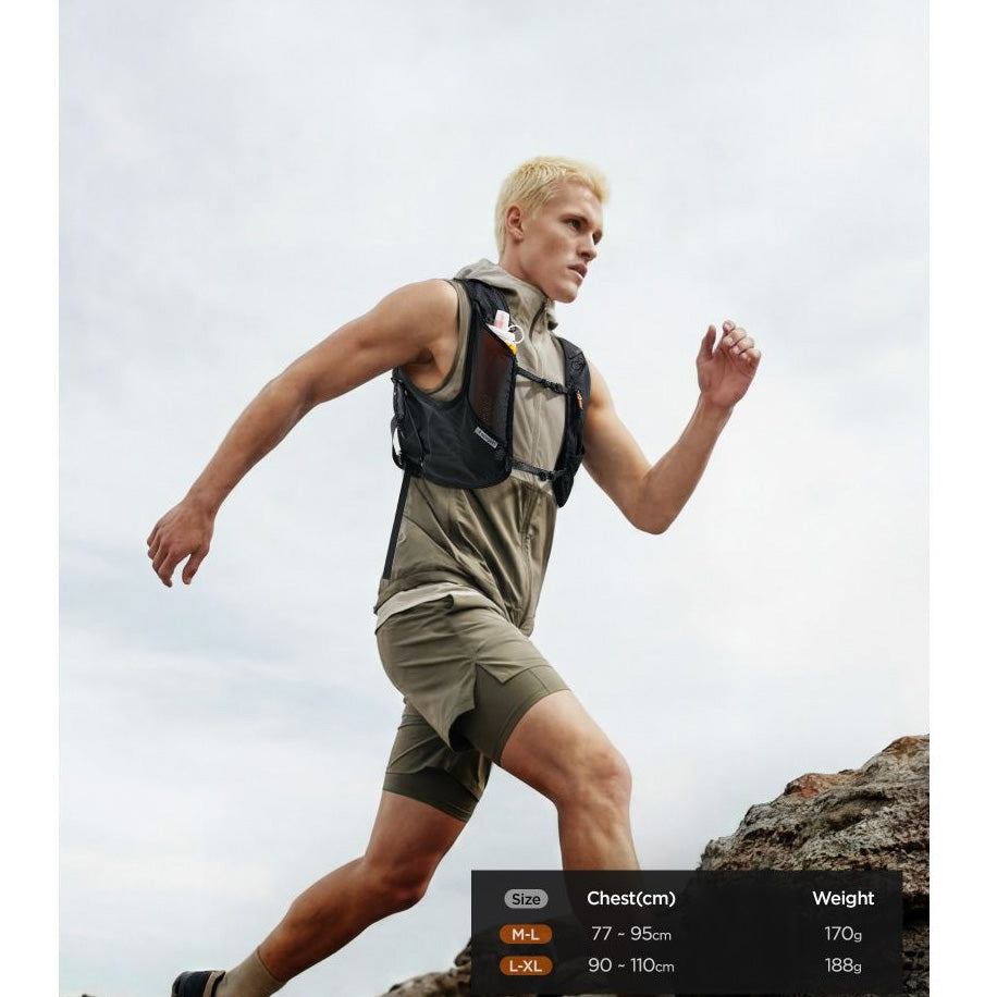 Laufweste, Spigen A721 Dynamic Shield Running Vest Active M-L + Soft Flask, Schwarz