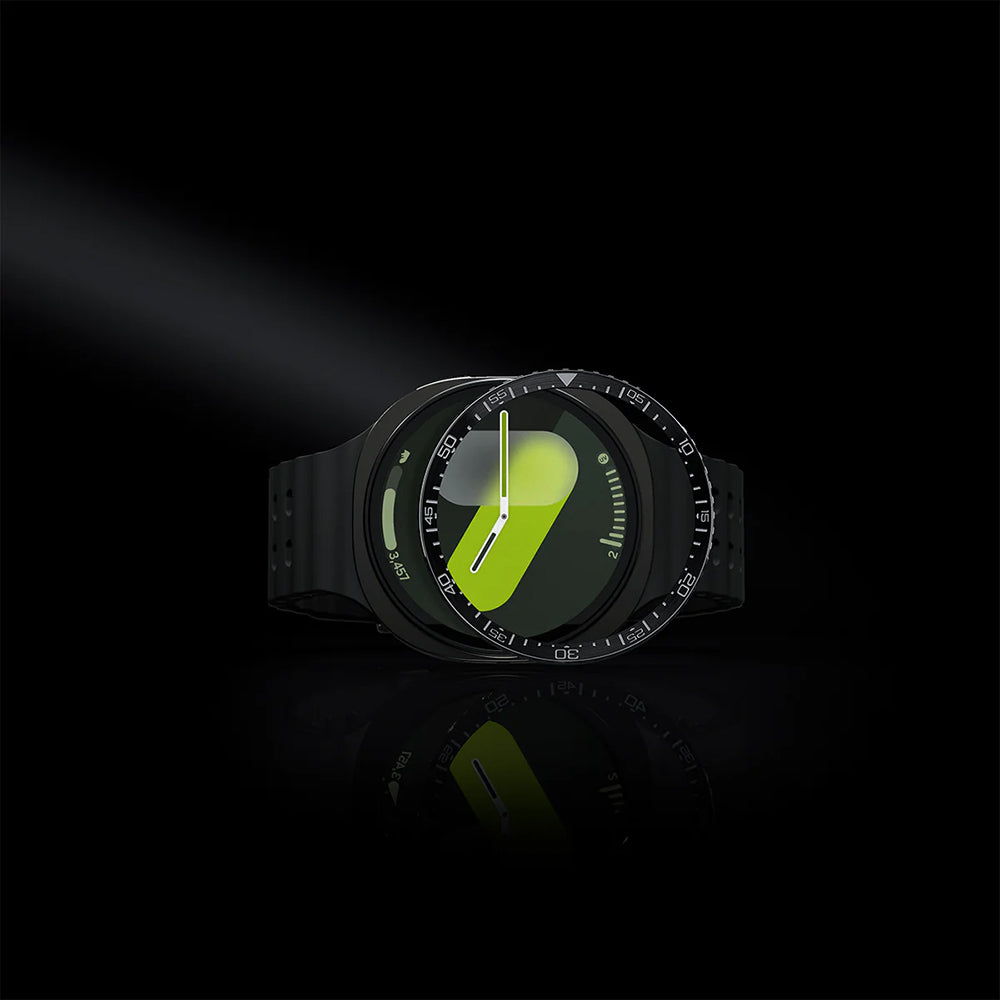 Blendenabdeckung Spigen Bezel Tune für Galaxy Watch 8 44 mm, Schwarz-Silber