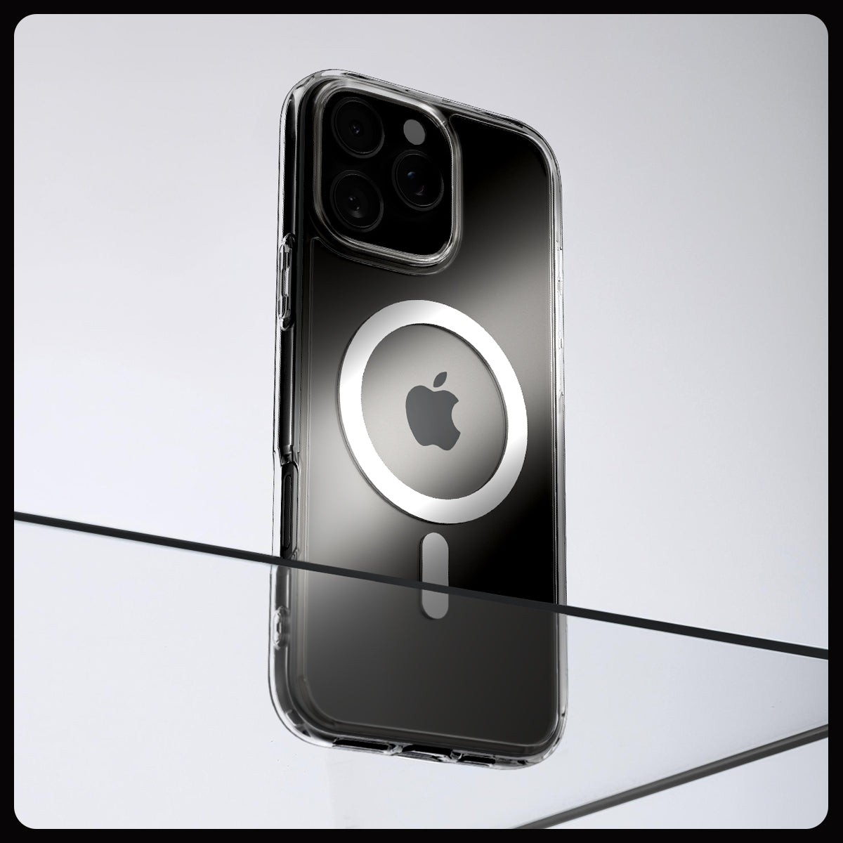 Handyhülle für iPhone 16 Pro, Spigen Crystal Hybrid Mag mit MagSafe, Transparent-Weiß