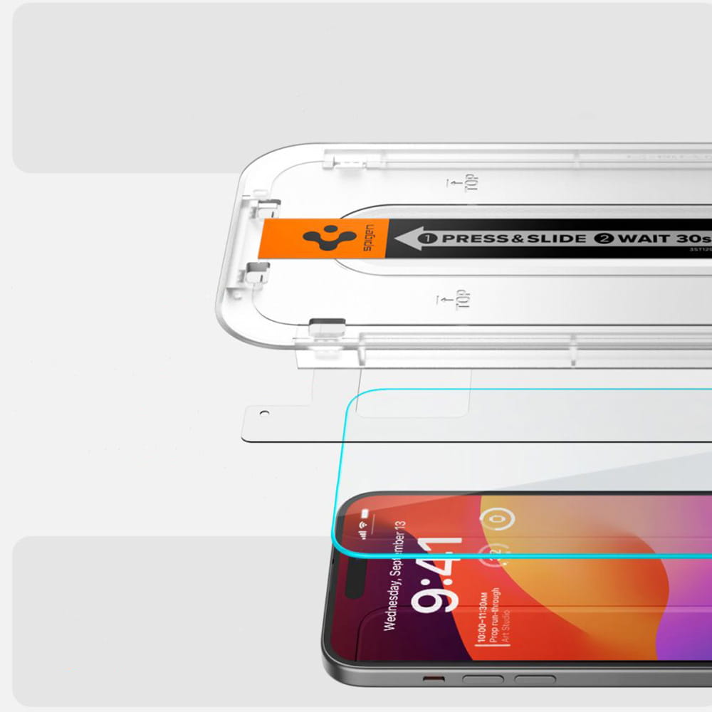 Glas für die Schutzhülle Spigen Glas.tR EZ Fit FC 2-Pack für iPhone 15 Plus, mit schwarzem Rahmen