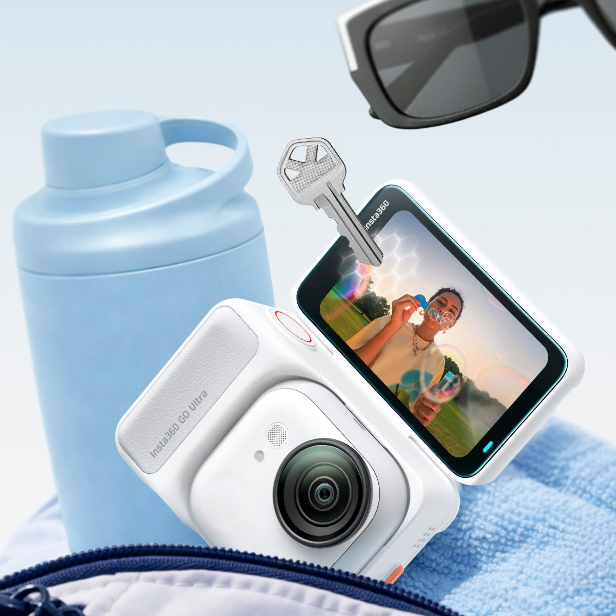 Gehärtetes Glas für Insta360 Go Ultra, Spigen Glas.tR Slim, 2 Stück
