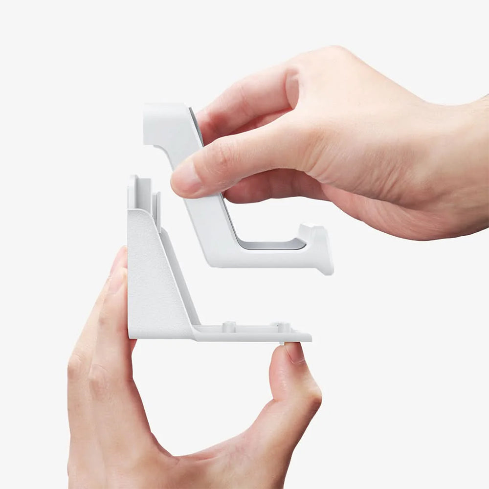 Wandhalterung für Controller Spigen Mount Wall Stand für PlayStation 5 / 4, Xbox One / Series X / S, Nintendo Switch Pro Controller, 2 Stück, Weiß