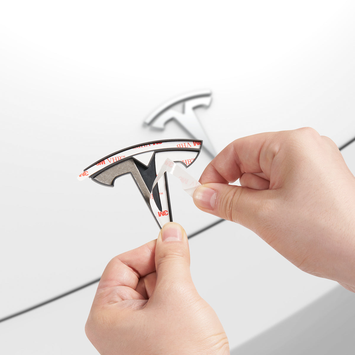 Schutzabdeckung für Motorhaubenemblem/Marker für Tesla Model 3 Highland 2024-25, Spigen, Schwarz