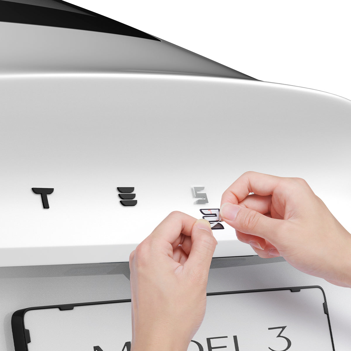 Schutzabdeckung für Heckklappen-Emblem/Markierung für Tesla Model 3 Highland 2024-25, Spigen, Schwarz