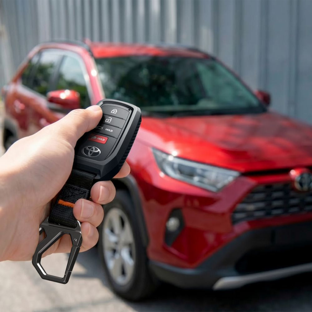 Schutzhülle für Autoschlüssel für Toyota / Lexus, Spigen TK100 Key Fob Case, mit Karabinerhaken, Schwarz