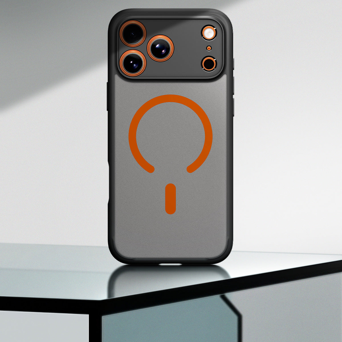 Handyhülle für iPhone 17 Pro Max, Spigen Ultra Hybrid Mag mit MagSafe, Durchscheinend-Schwarz-Orange