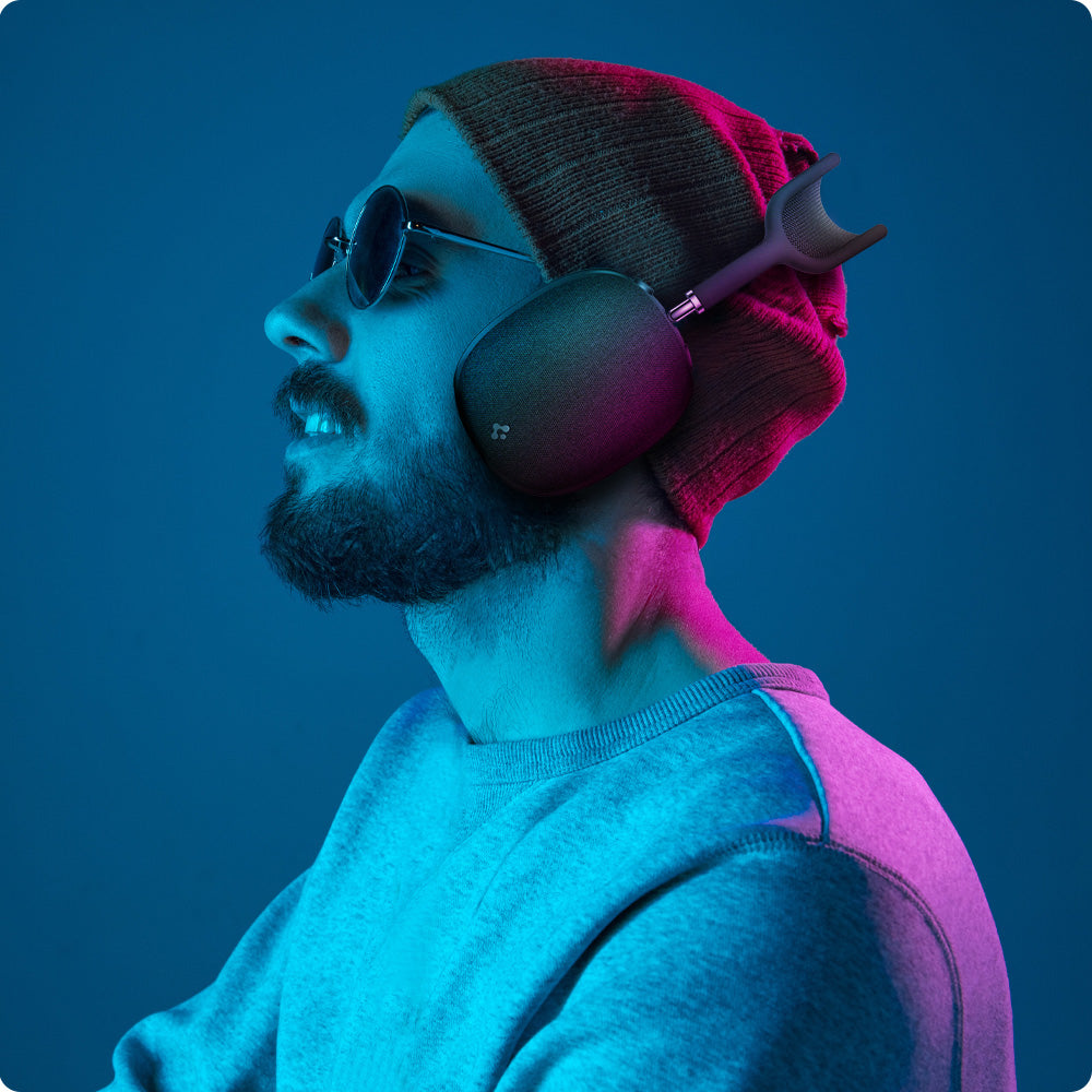Schutzhülle für AirPods Max, Spigen Urban Fit, Schwarz