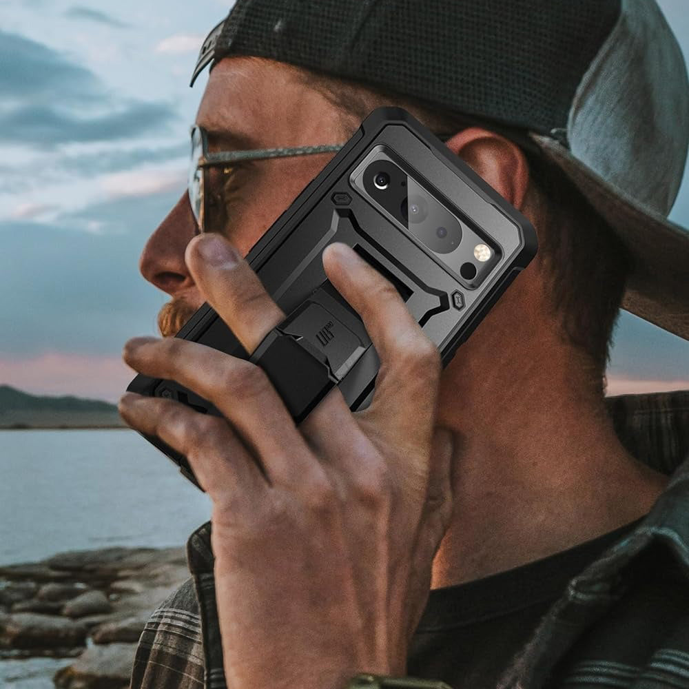 Schutzhülle Supcase UB Pro SP für Google Pixel 8 Pro, Schwarz