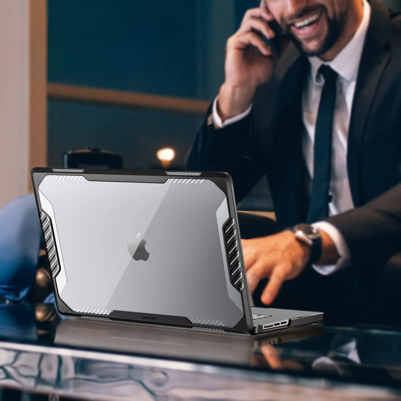 Schutzhülle für MacBook Air 13.6" M5 / M4 / M3 / M2, Supcase Unicorn Beetle UB, Schwarz/Transparent