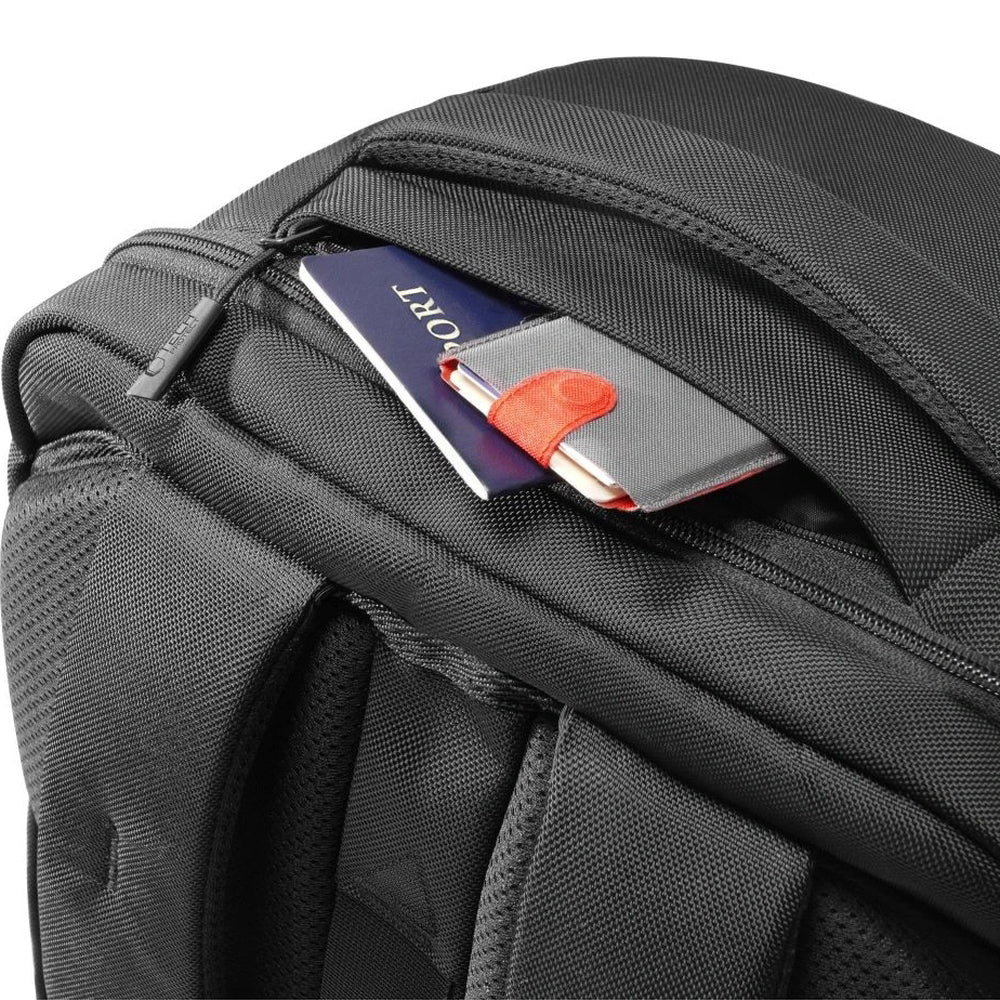 Reiserucksack mit Platz für einen Laptop, 20l, Tech-Protect Defender S40, Schwarz