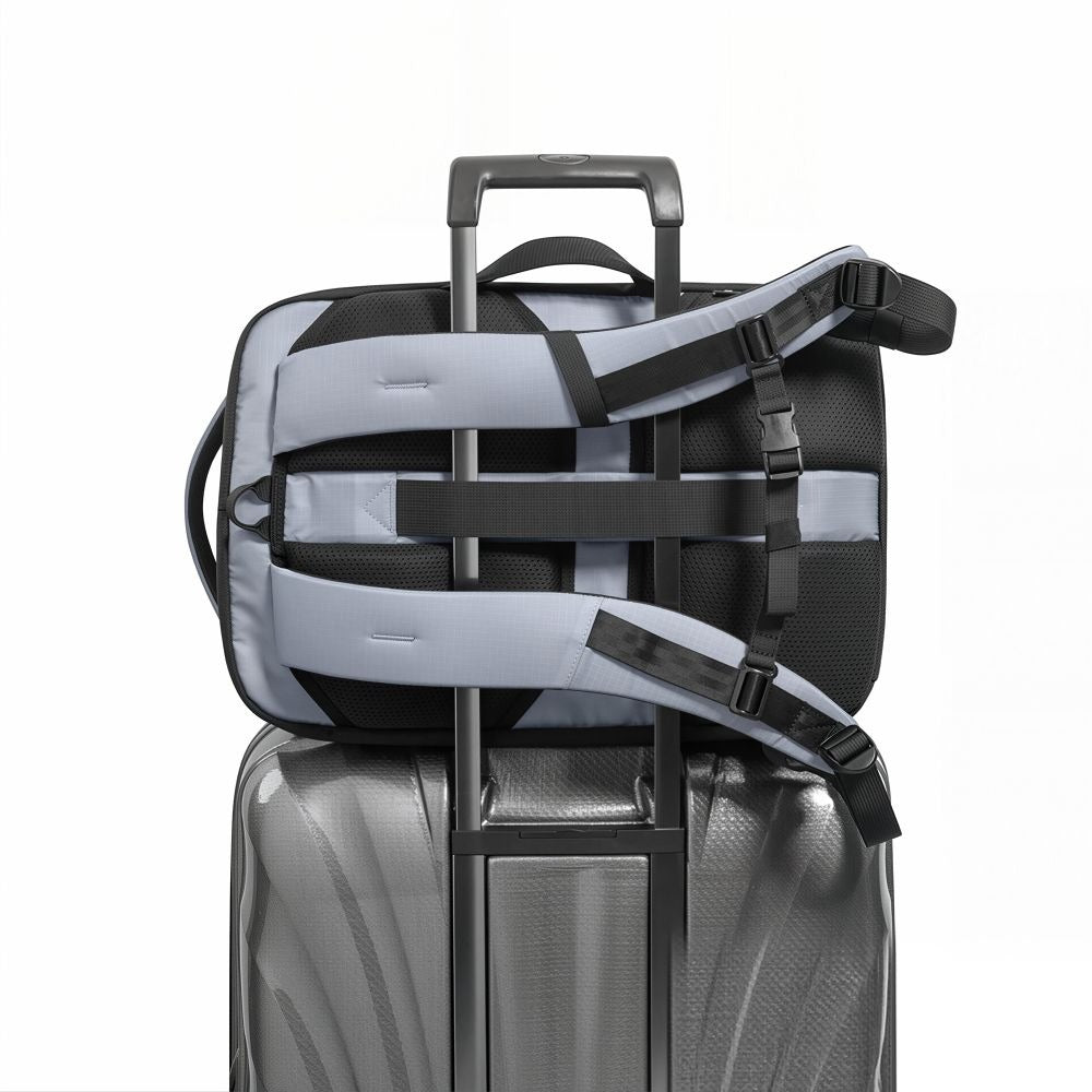 Reiserucksack mit Platz für einen Laptop, 24l, Tech-Protect Defender S70, Grau