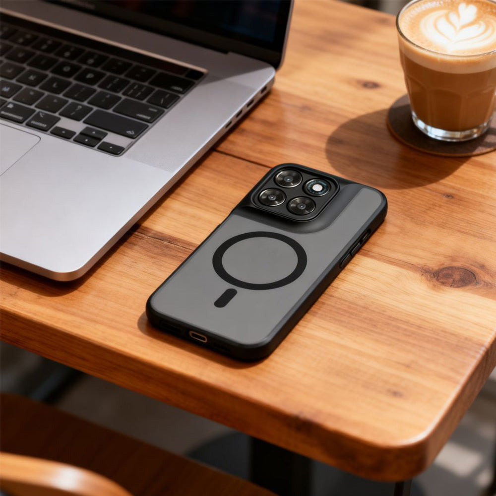 Handyhülle für Motorola Moto G77 5G / Moto G67 5G, Tech-Protect MagMat MagSafe, Rauchfarben-Schwarz