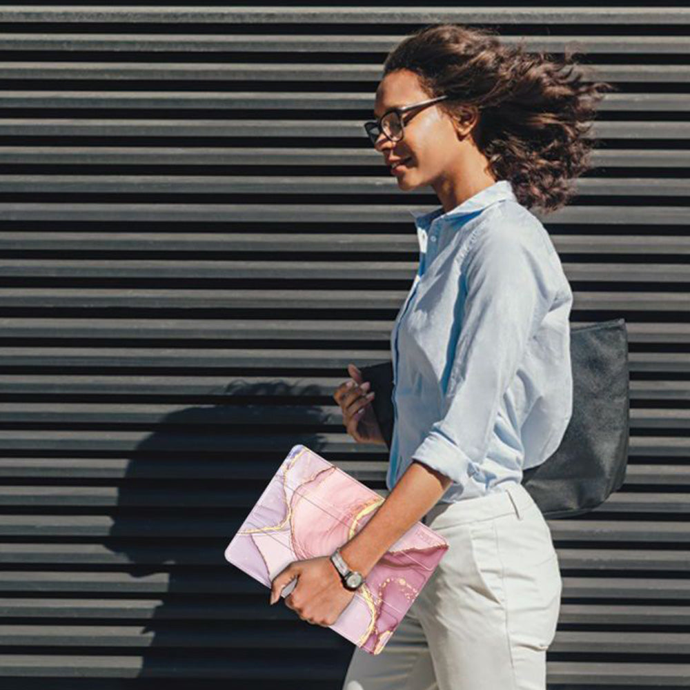 Schutzhülle mit Klappe für Galaxy Tab A11 / Tab A9, Tech-Protect SmartCase, Rosa mit Marmormuster