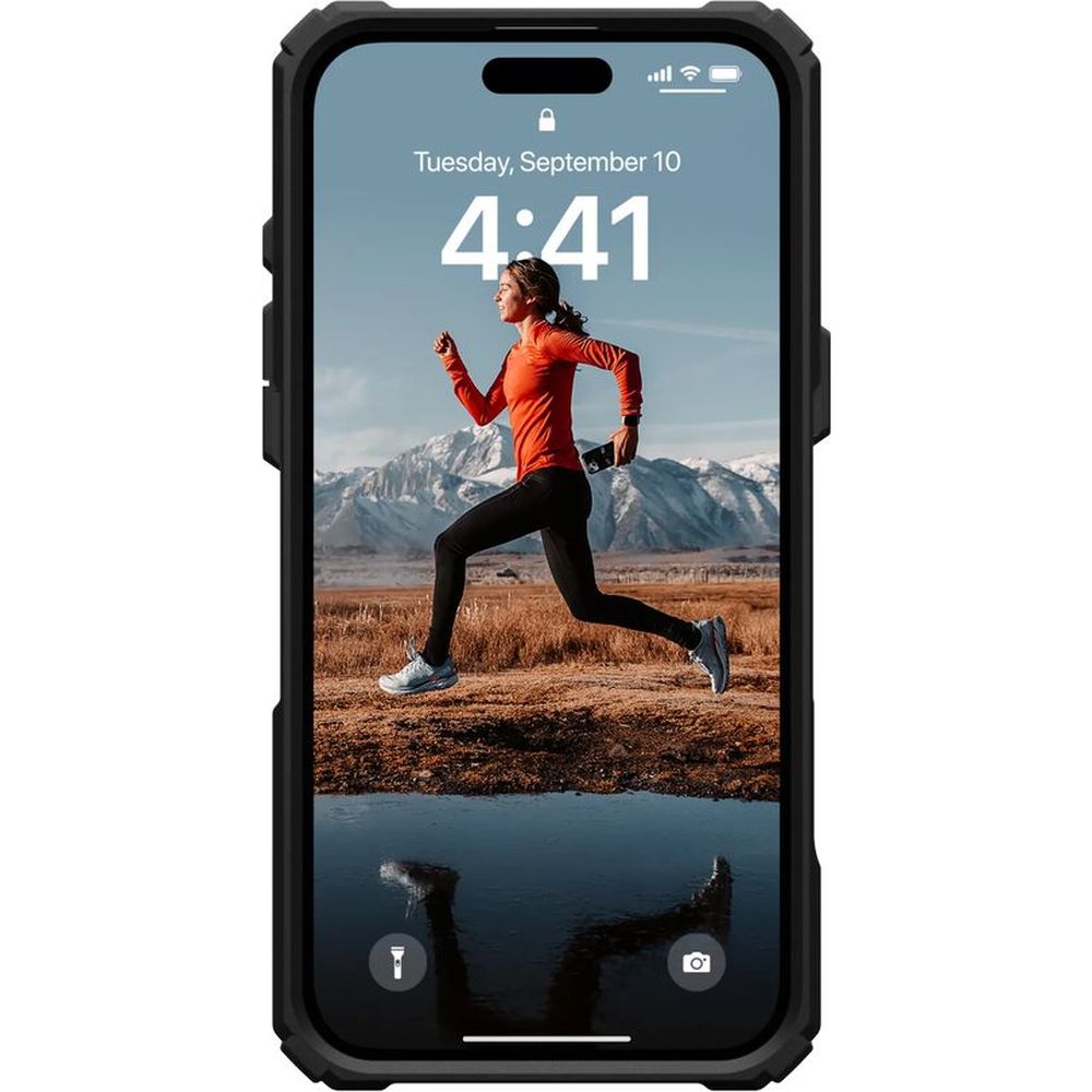 Handyhülle für iPhone 16 Plus, Urban Armor Gear Plasma XTE Mag mit MagSafe, Durchscheinend und schwarz mit orangem Element