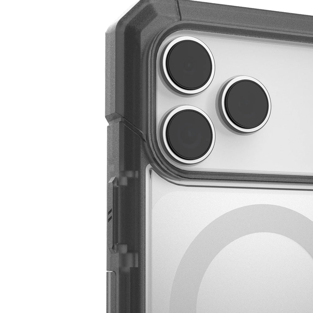 Handyhülle für iPhone 17 Pro Max, Urban Armor Gear Trooper Mag, Transparent mit schwarzen Rahmen