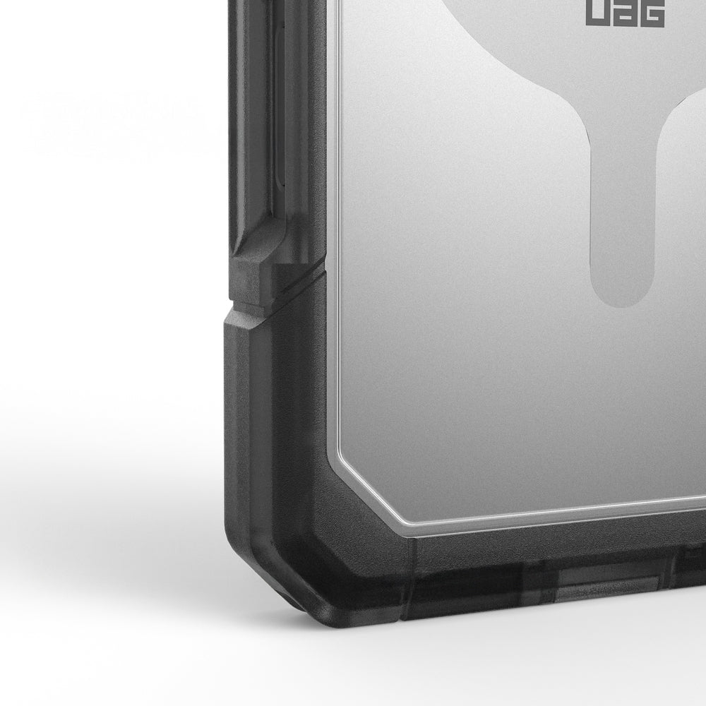 Handyhülle für iPhone 17 Pro Max, Urban Armor Gear Trooper Mag, Transparent mit schwarzen Rahmen