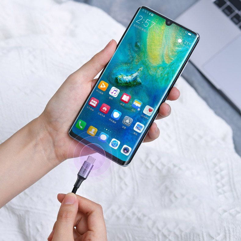 Kabel Ugreen USB-C zu USB-C, 100W, QC, PD, FCP, 5A, 2m, Schwarz