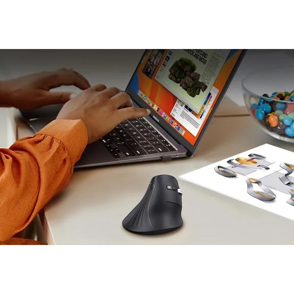 Ergonomische kabellose optische Maus, Ugreen MU008mini, Bluetooth 5.0 und 2.4 GHz USB, Schwarz