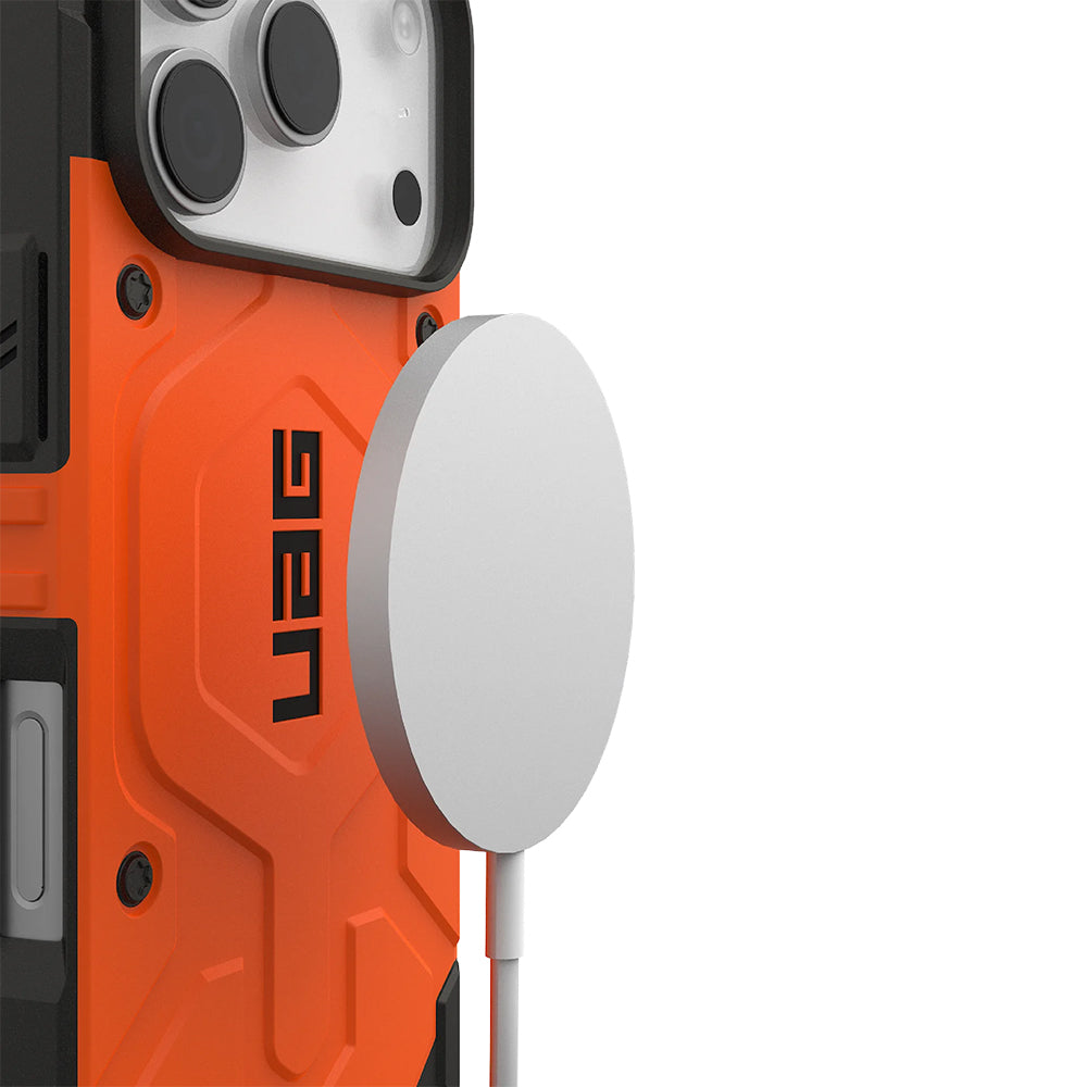 Handyhülle für iPhone 17 Pro, Urban Armor Gear Pathfinder Mag mit MagSafe, Orange mit Schwarzen Elementen
