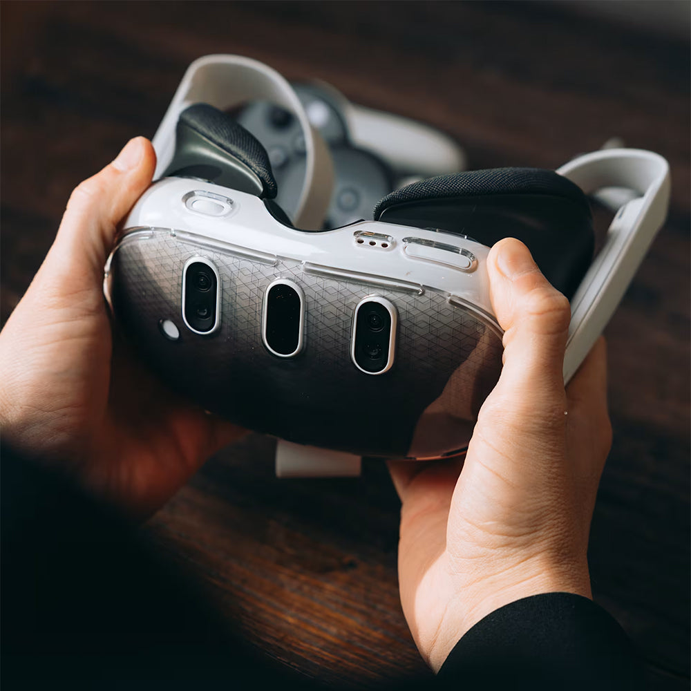 Schutzhülle für Meta Quest 3, UAG Scout, Grau-Transparent