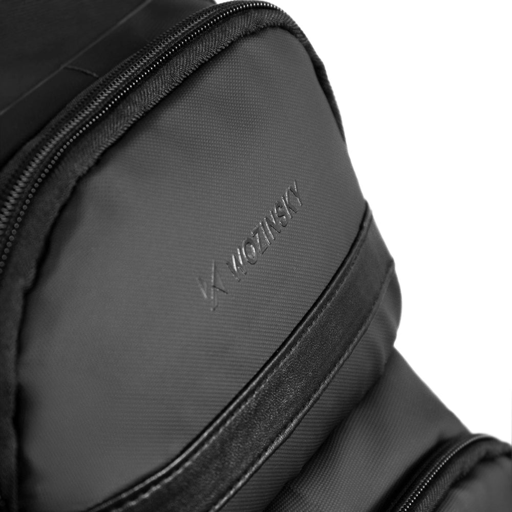 Reiserucksack mit Platz für einen Laptop, 20l, 40x20x25 cm, Wozinsky WPW-20L, Schwarz