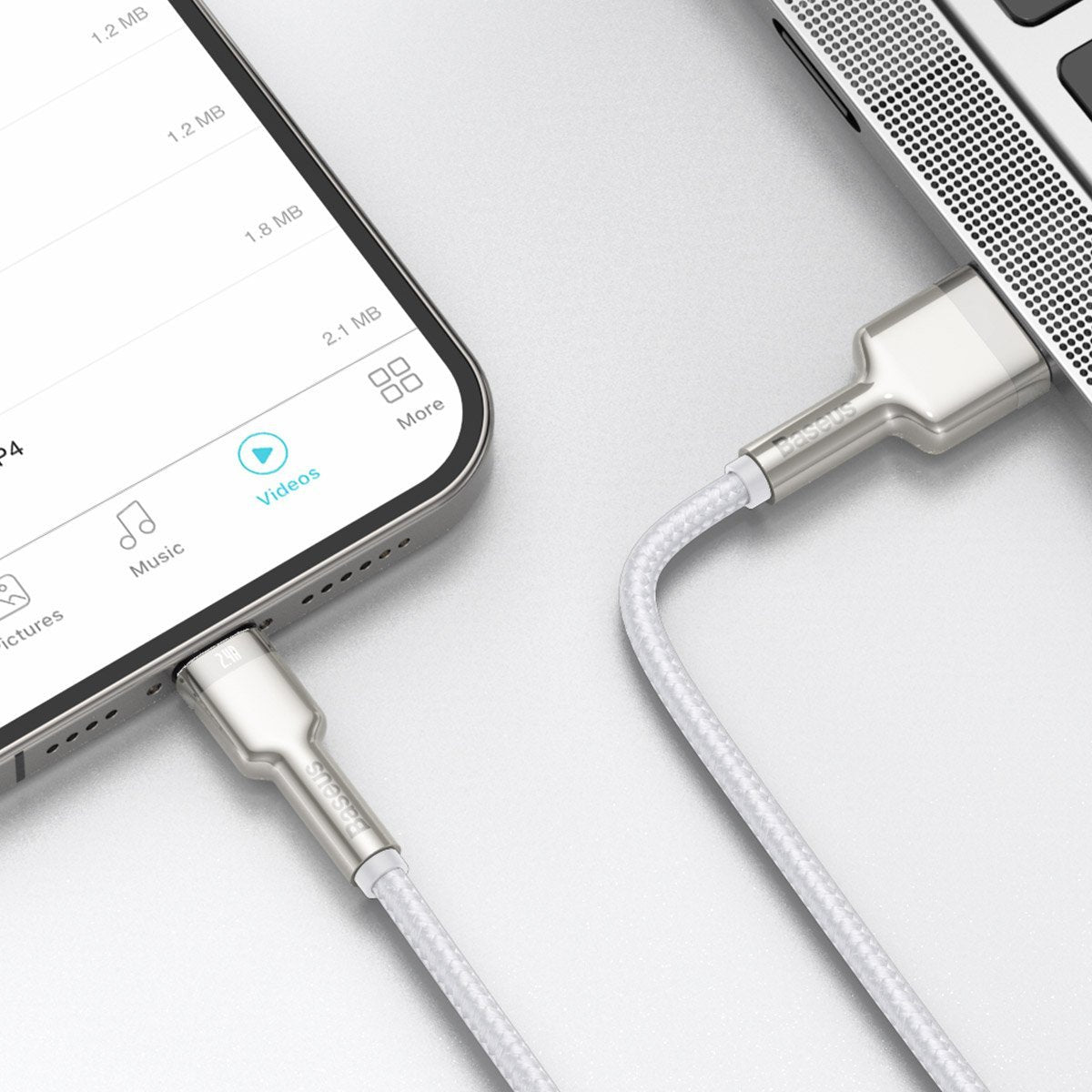 Kabel Baseus Cafule Metal USB-A für Lightning 2,4A, 2m, Weiß