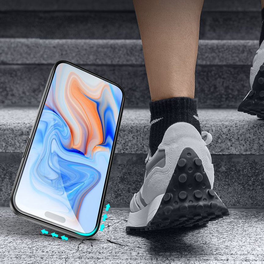 Schutzglas ESR Tempered Glass für iPhone 15, 2 Stück
