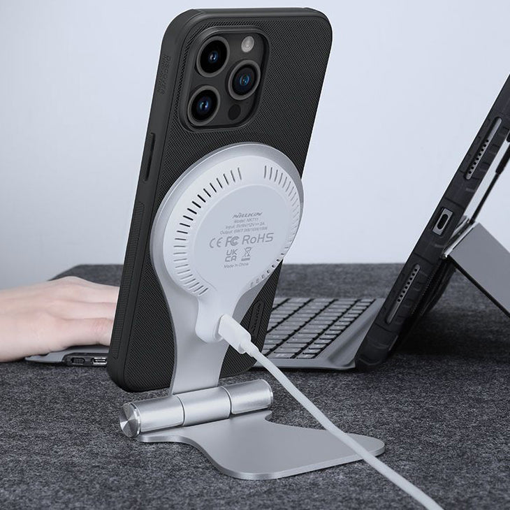 Schutzhülle Nillkin Frosted Shield Pro MagSafe für Apple iPhone 15 Pro, Schwarz