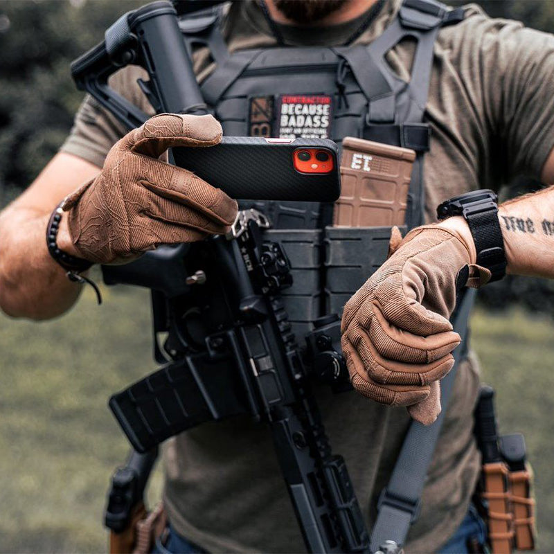 Schutzhülle Tactical MagForce Aramid für iPhone 14 Plus, Schwarz