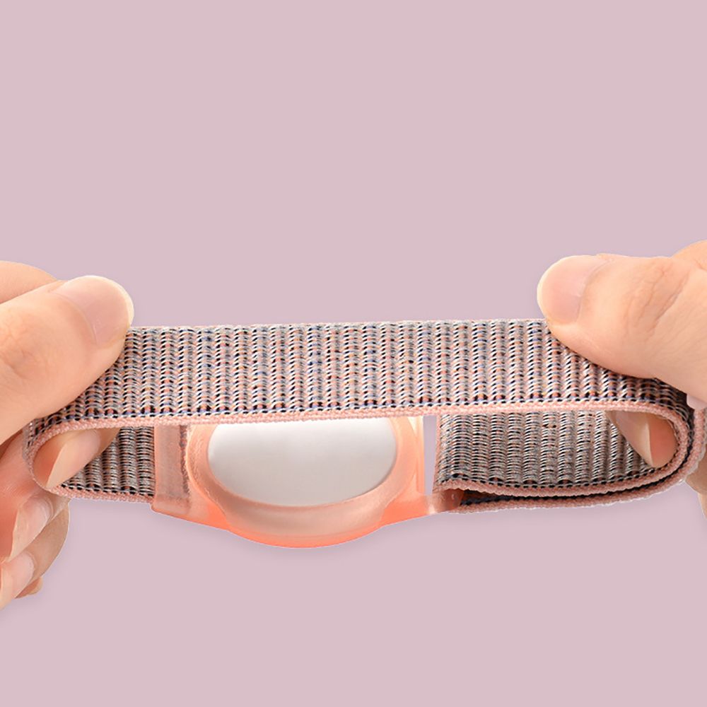 Tech-Schutzhülle mit Armband für Kinder Apple AirTag, rosa